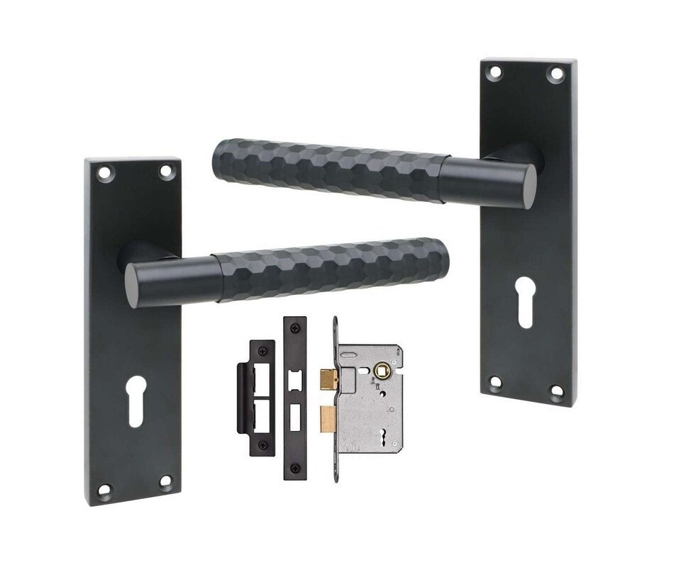image 1 of Golden Grace 1 Pair Victorian Knurled Hex Cut Lock Door Handle Matt Black 3 Lever Lock Set for Bedroom and Home Office - 150mm x 40mm