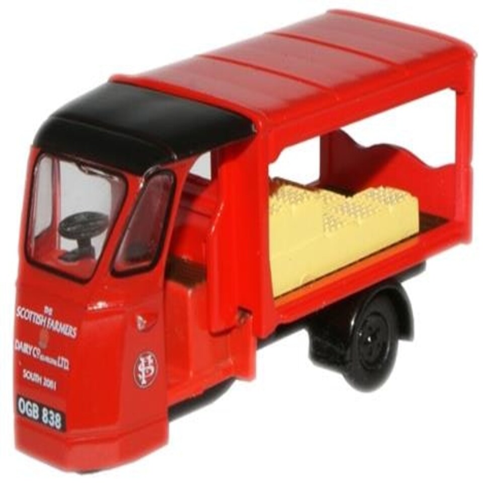 Oxford Diecast Wales & Edwards Milk Float Scottish Dairy Farmers Co Ltd