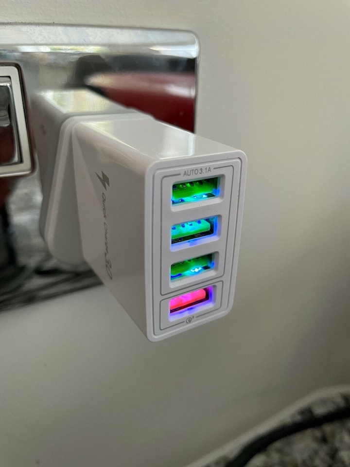 image 1 of Black 4x USB Port Wall Charger with Fast Charge QC 3.0 Port