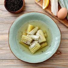 Organic Cardoon Seeds - Tender Stalk Vegetable for Stews Soups Roasting. Hardy UK Crop by Thompson & Morgan