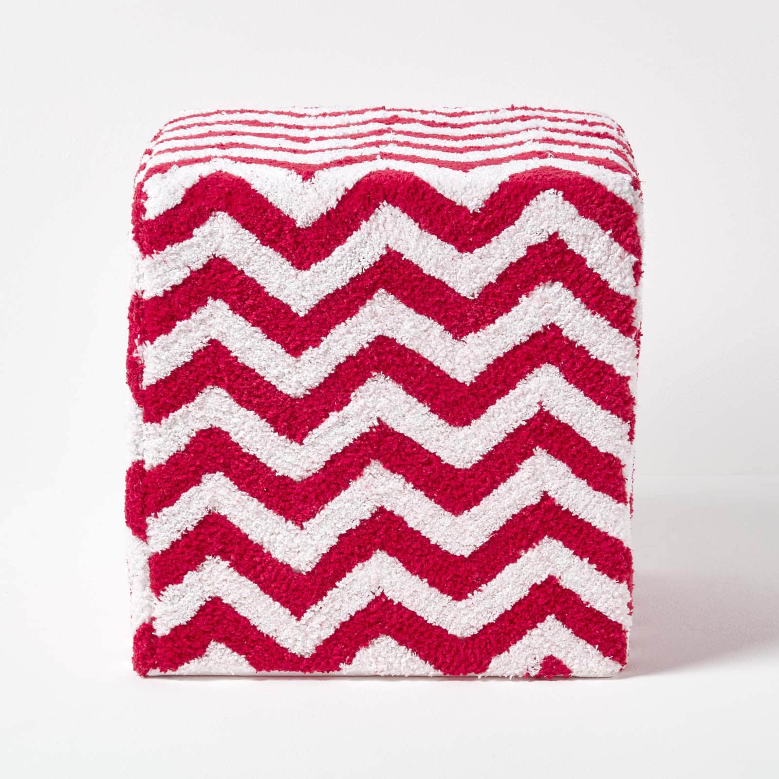 Homescapes Red and White Chevron Design Cube Pouffe Tufted Cotton - 36 x 36 x 38 cm Red 36 x 36 x 38 cm