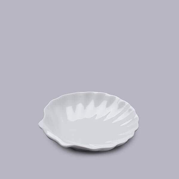 WM Bartleet & Sons Porcelain Shell Dish in White