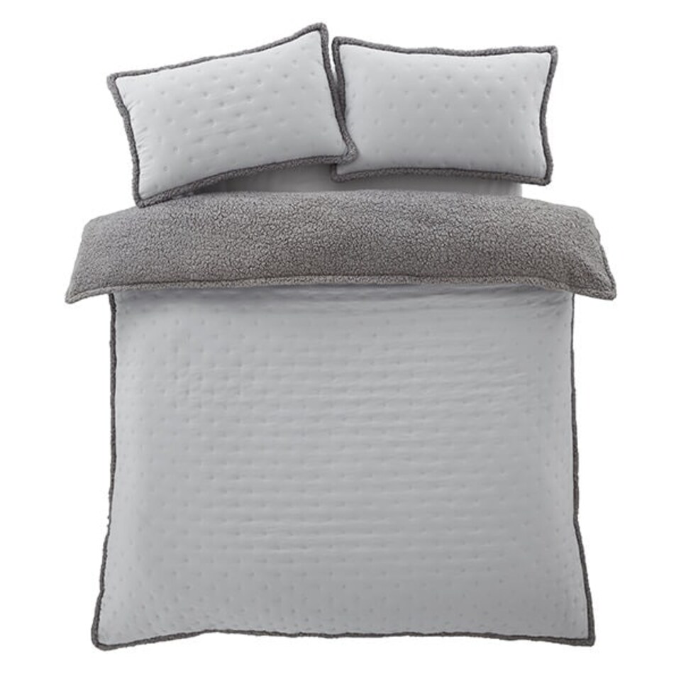 image 1 of Catherine Lansfield Cosy Nori Sherpa King Duvet Set Silver