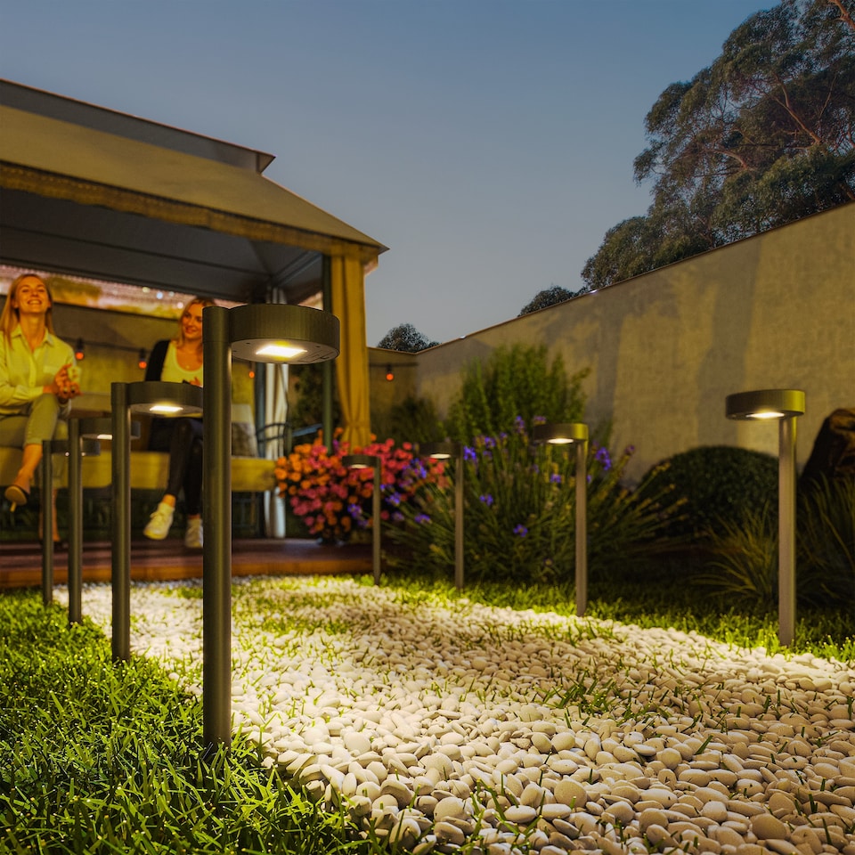 image 1 of Outsunny Solar Stake Lights 8 Pack, IP44 Pathway Lighting, Auto OnOff LED | Black