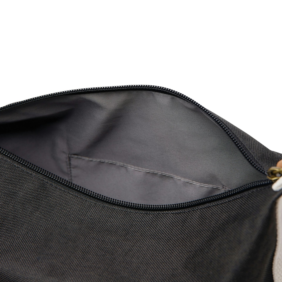 image 1 of Vinga Sortino Toiletry Bag - Black - One Size | Black