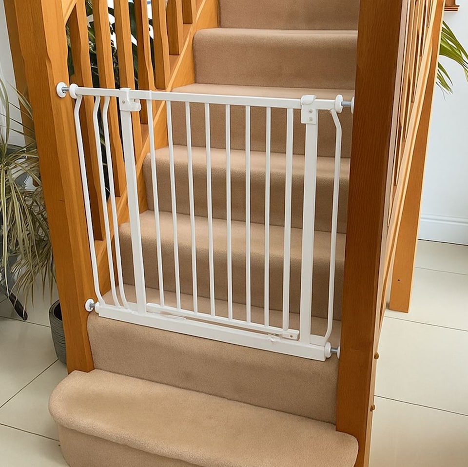 image 1 of Safetots Elite Pressure Safety Gate, 71cm - 80cm, Matt White, Pressure Fit Stair Gate