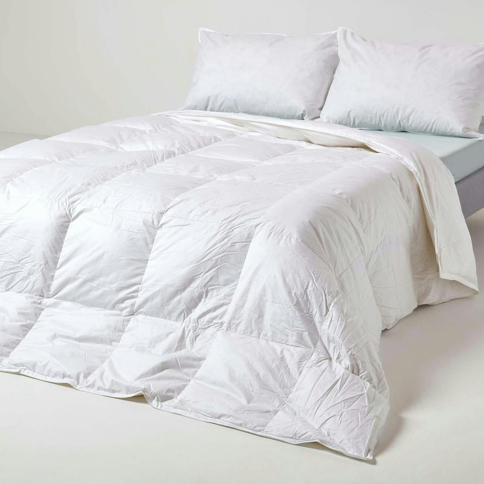 image 1 of Homescapes Duck Down 13.5 Tog Duvet for Winter, Double | White | Double