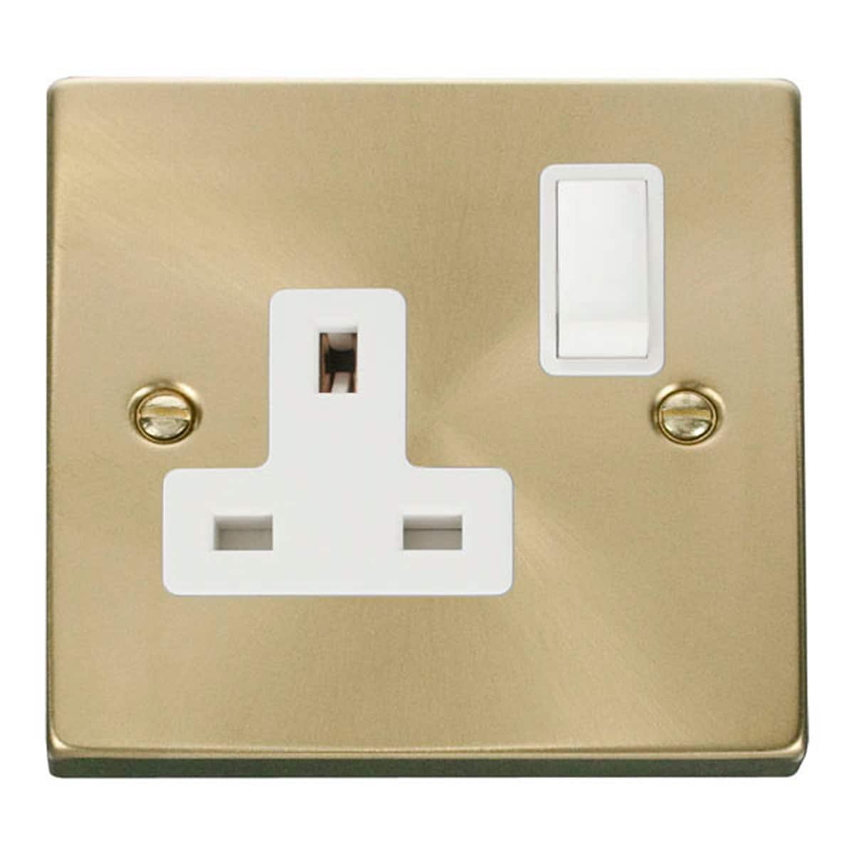 SE HOME Satin Brushed Brass 1 Gang 13A DP Switched Plug Socket Gold Satin Brass