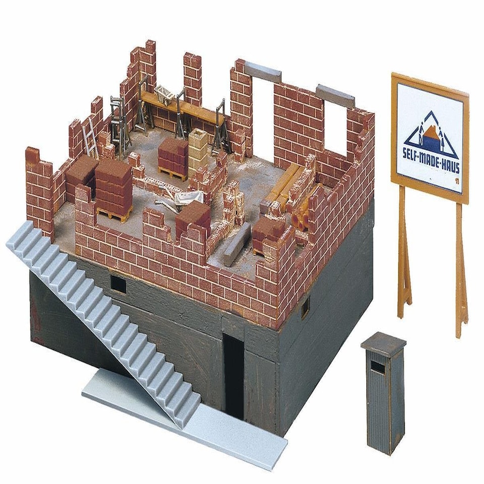 image 1 of GM Structures Fordhampton House Under Construction Kit