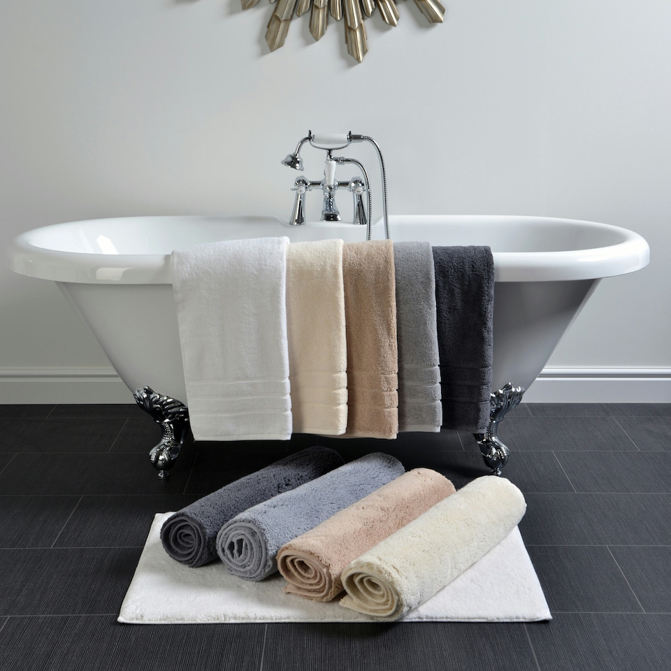 image 1 of Hotel Luxury Deep Pile Bath Mat - Slip Resistant, Anti-Viral Bathroom Rug Blue | Navy
