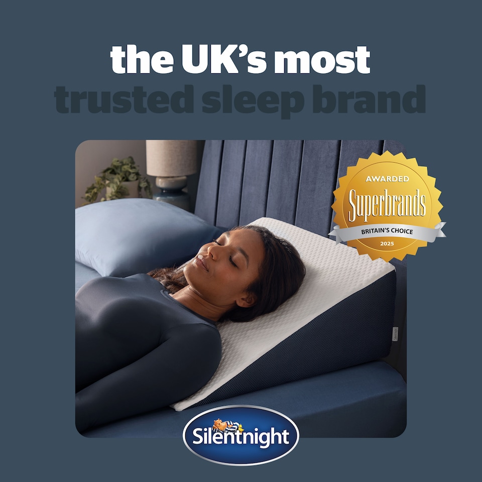 image 1 of Silentnight Sleep Therapy Wedge Pillow