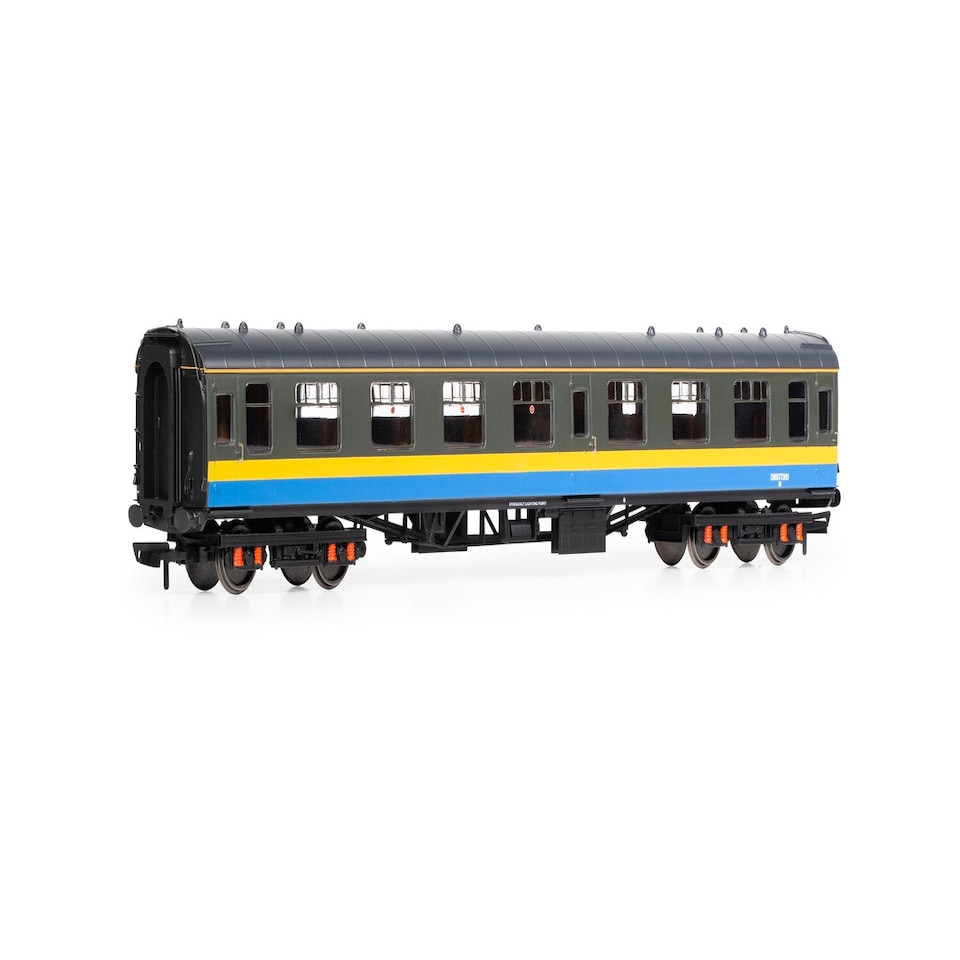 Hornby Mk1 FO BR Departmental DB977351