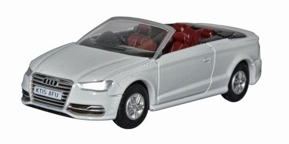 Oxford Diecast Audi S3 Cabriolet Glacier White