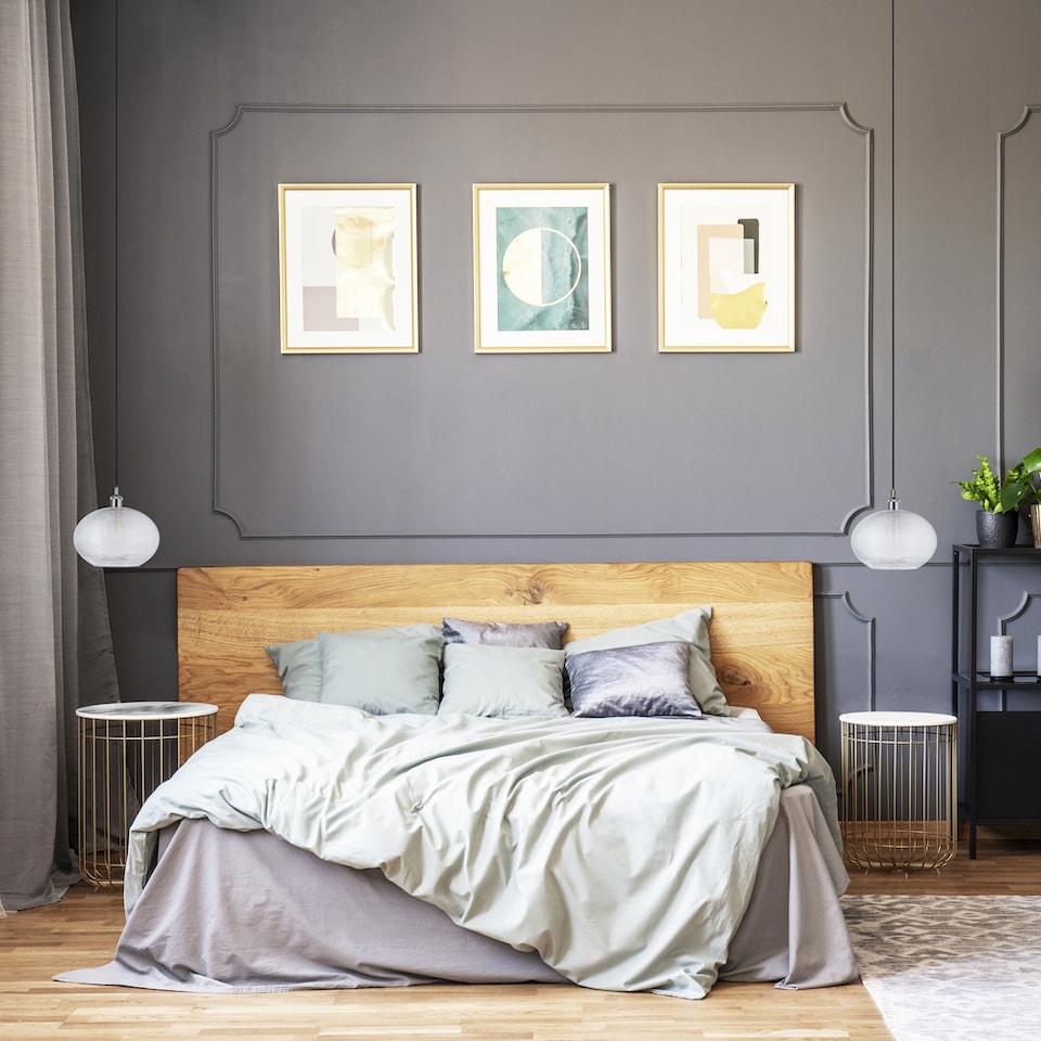 image 1 of Contemporary Clear Ribbed Spiral Glass Easy Fit Drum Shaped Pendant Light Shade | Clear