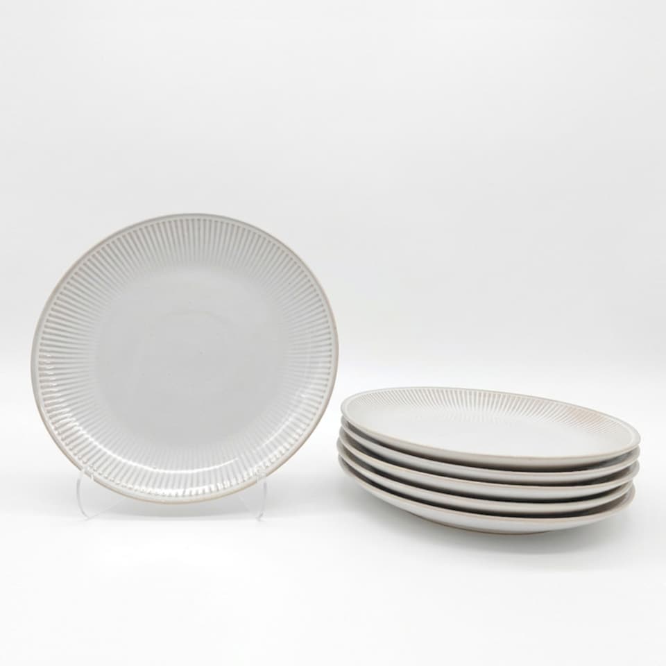 image 1 of Reactive Cream Glaze Dinnerware Dinner Plate 4pc Set 26cm