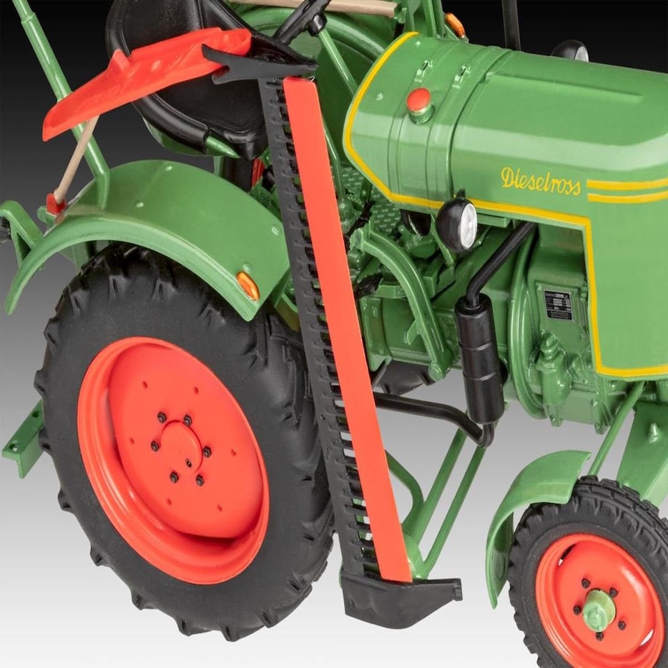 image 1 of Revell Fendt F20 Dieselross easy-click Model Set (1:24 Scale)