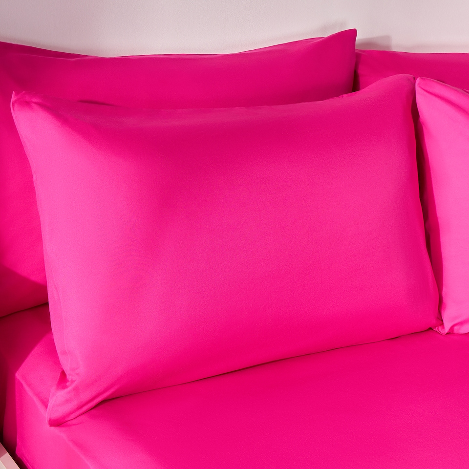 image 1 of OHS 2 Pack Soft Microfibre Wrinkle Resistant Housewife Pillowcases