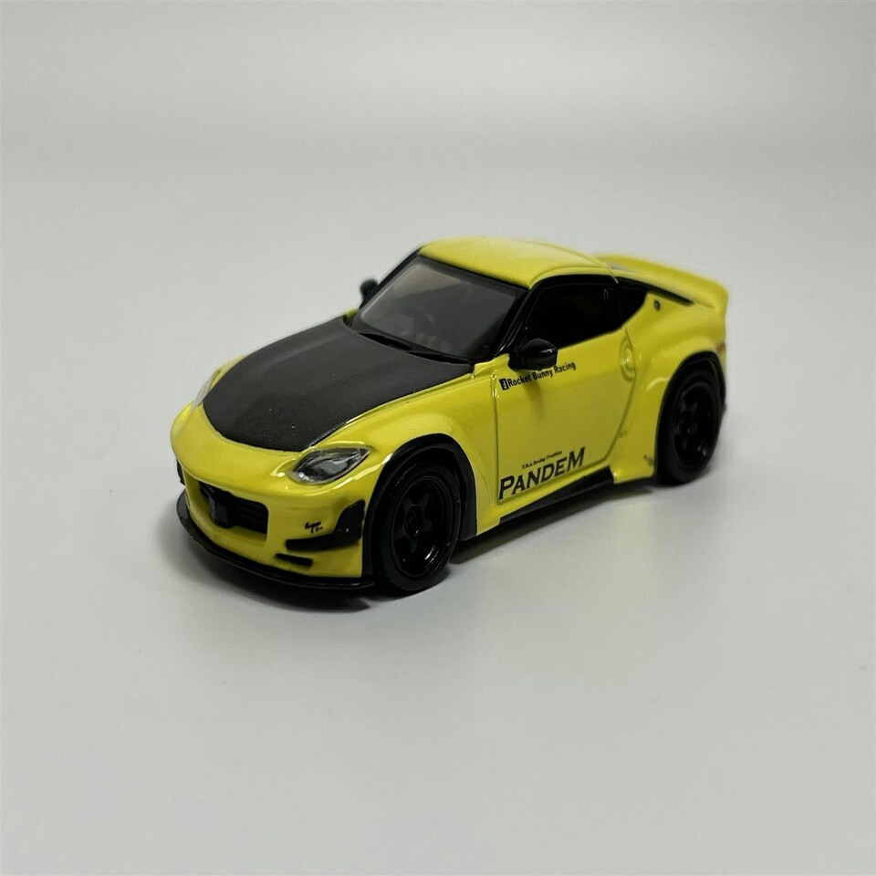 image 1 of Nissan Z Pandem Ikazuchi Yellow RHD 1:64 Mini GT MGT00752R
