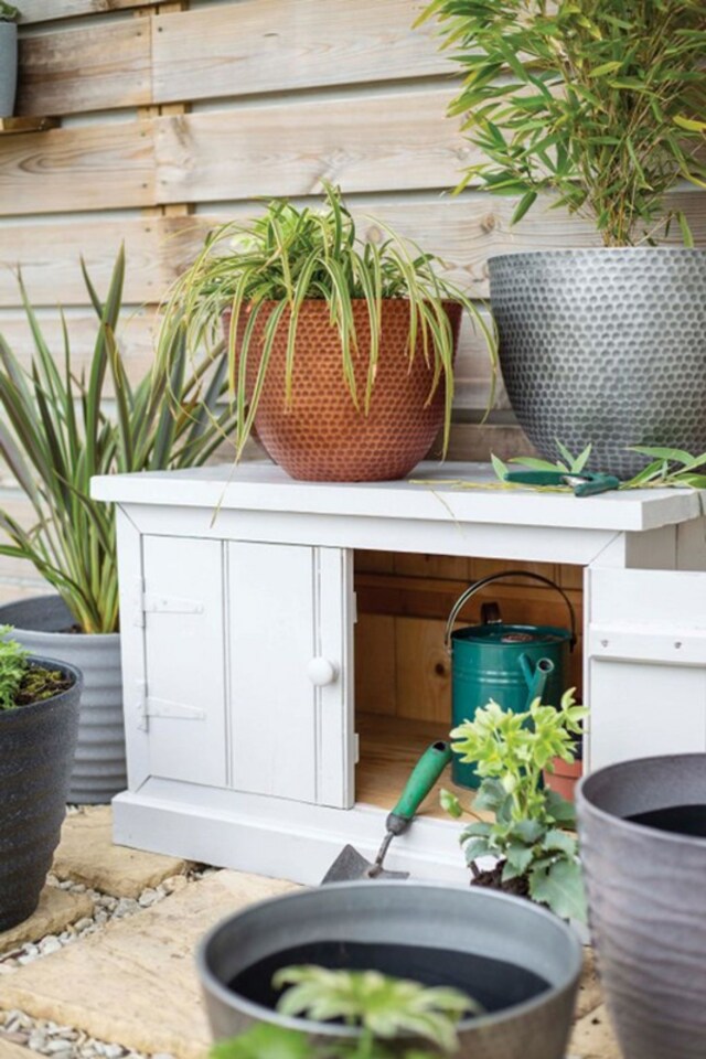 image 1 of 38cm Large Elements Plant Pot - Plastic - L38 x W38 x H34 cm - Copper