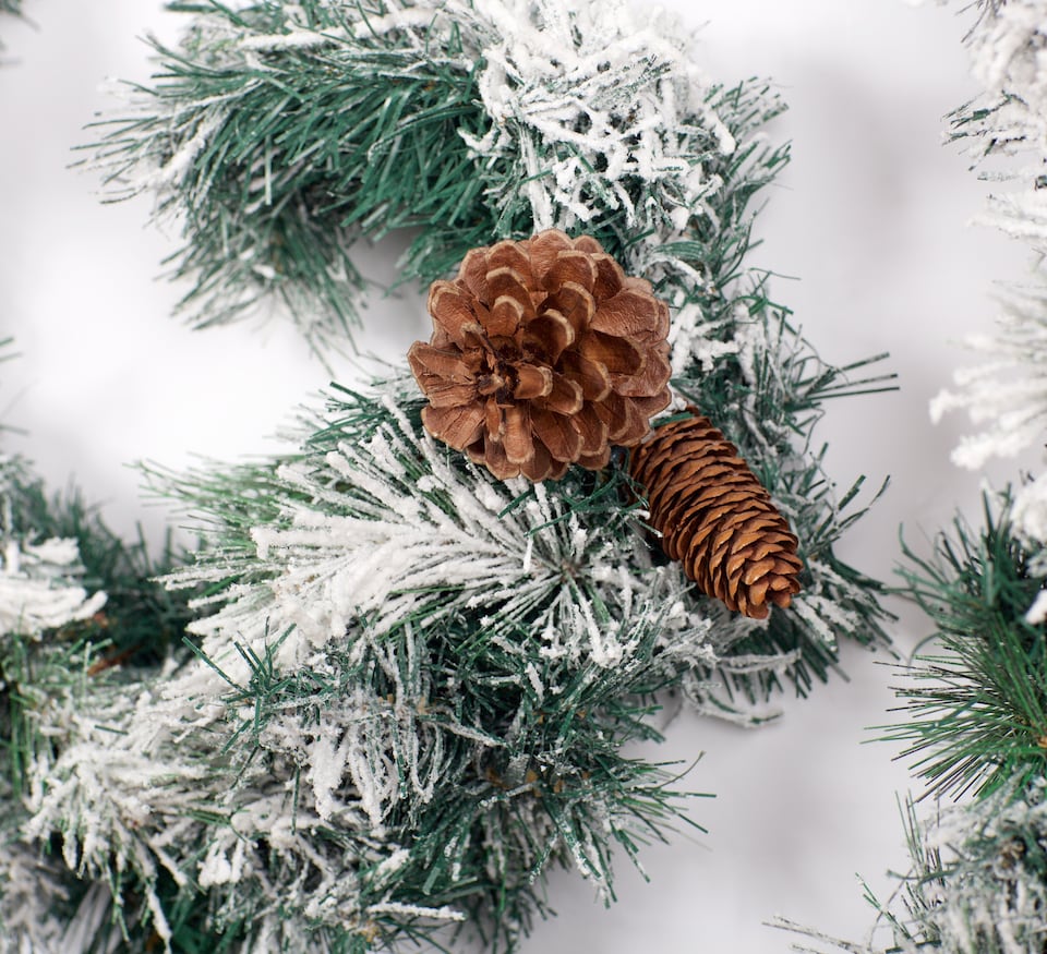 image 1 of Best Artificial 12ft Frosted Gold Decorated Christmas Garland Bannister Staircase Fireplace