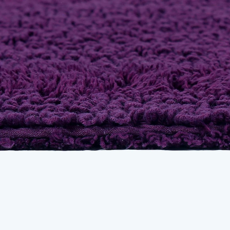 image 1 of Homescapes Luxury Reversible Round Bath Mat - Plum | Purple