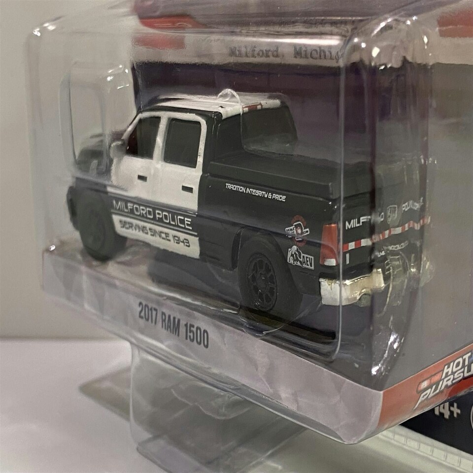 image 1 of 2017 RAM 1500 Milford Police Hot Pursuit 1:64 Greenlight 42980E