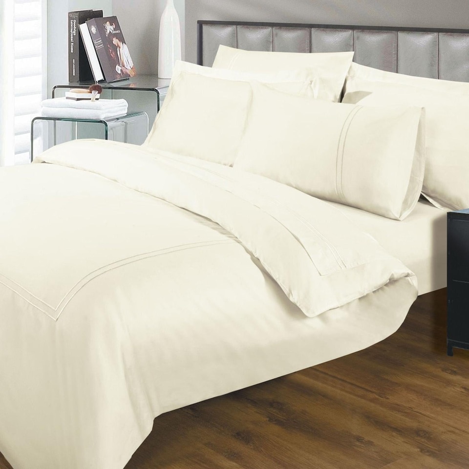 image 1 of Sweet Dreams Sheridan 100% Egyptian Cotton 300 Thread Count Duvet Cover
