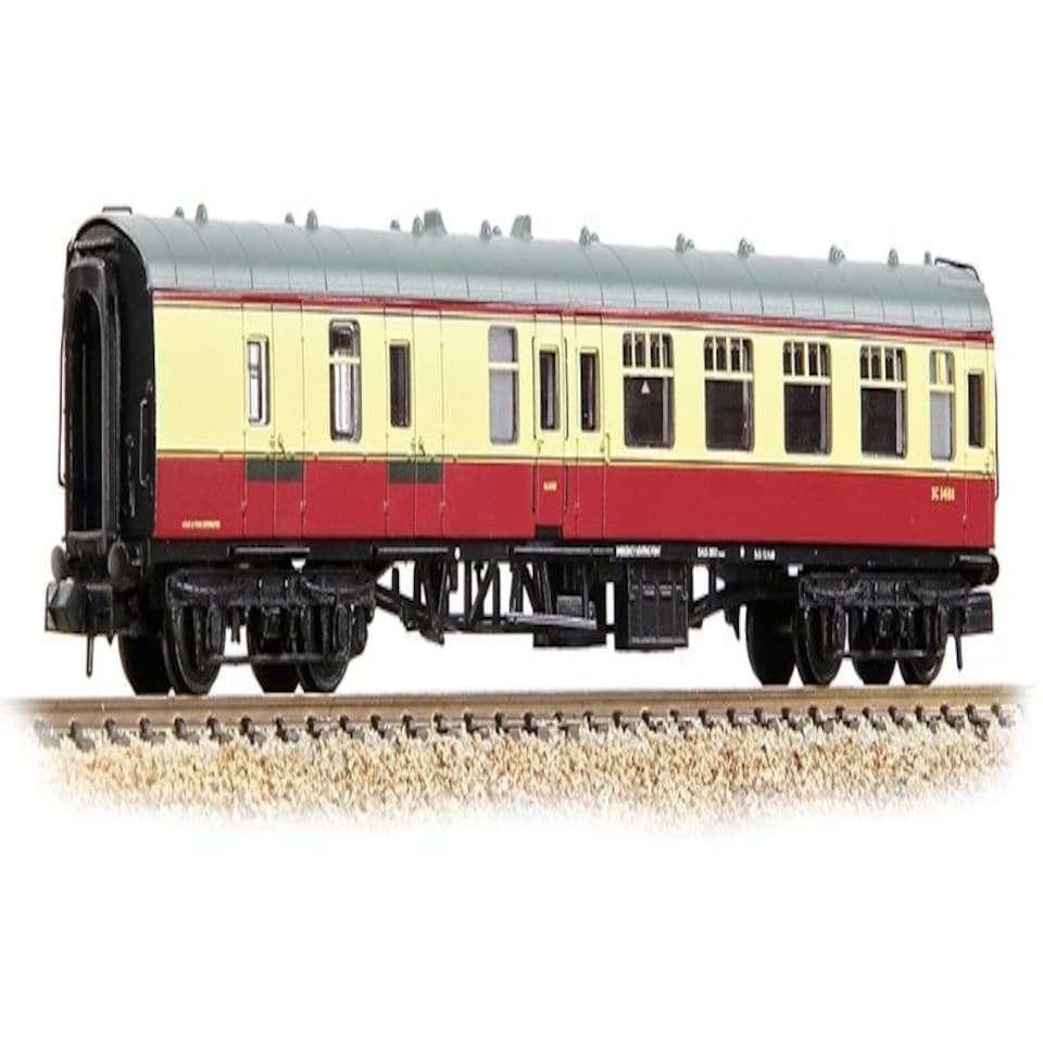 Graham Farish Mk1 BSK BR Crimson/Cream SC34188