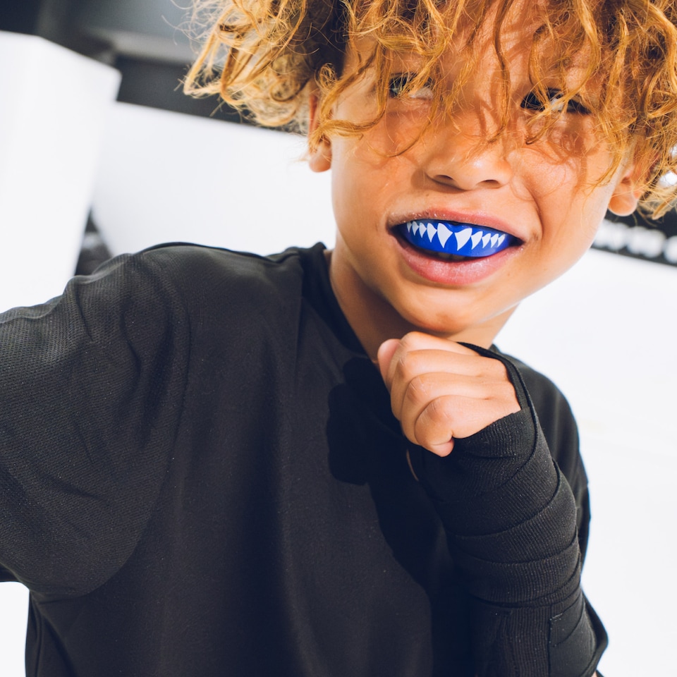 image 1 of SAFEJAWZ Extro Sports Mouth Guard Shark Adult/Junior