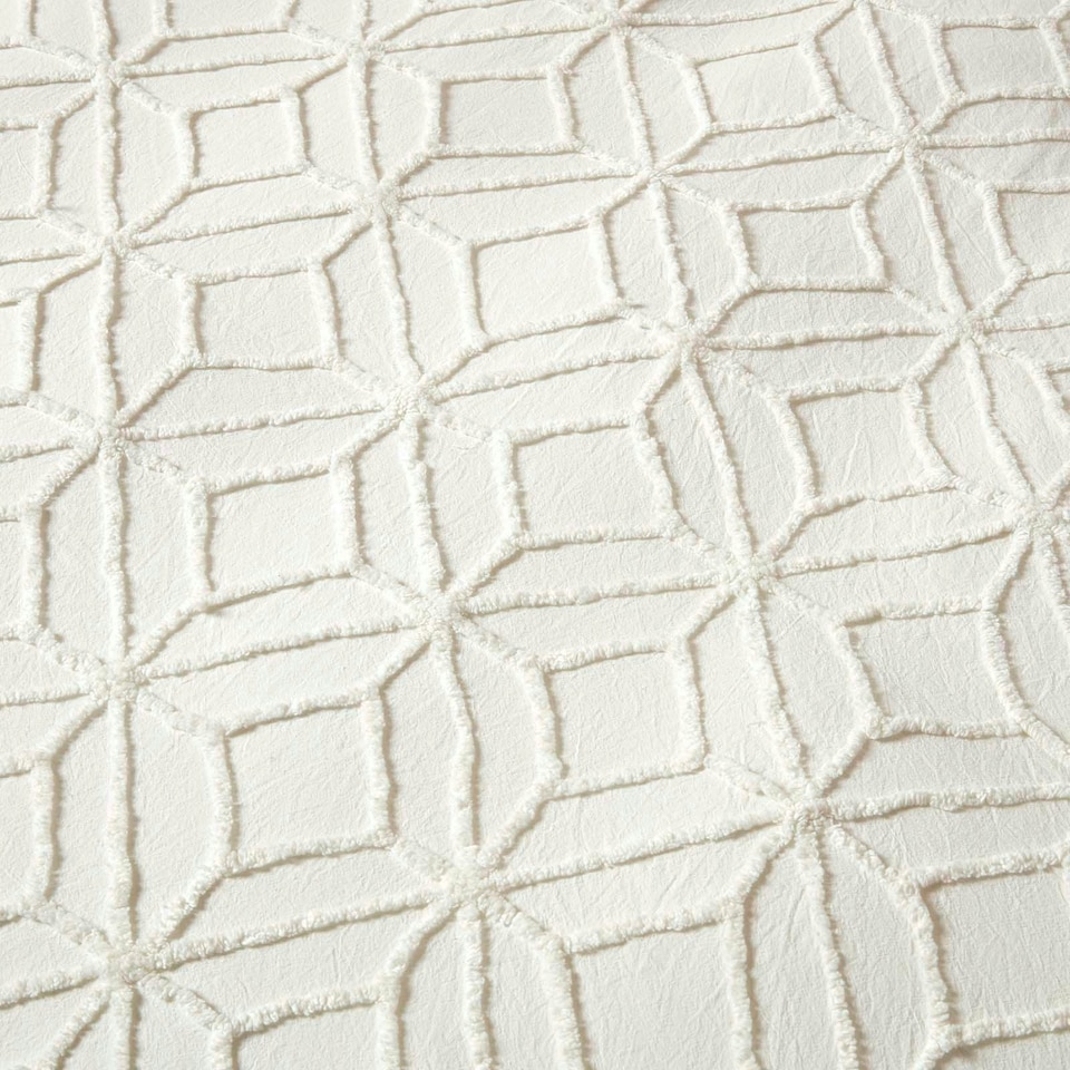 image 1 of Homescapes White Diamond Cotton Tufted Duvet Cover Set - Super King White | Super King