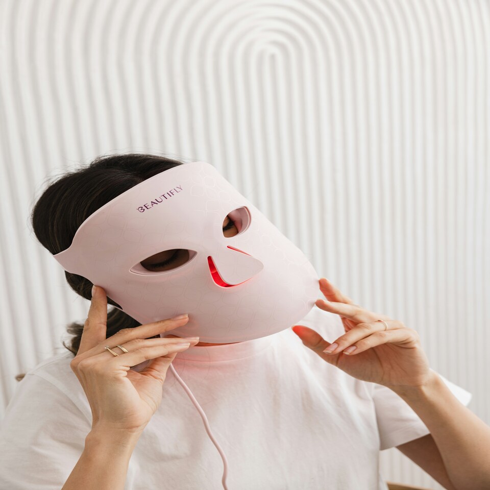 image 1 of Beautifly Aura Glam PRO LED Light Therapy Collagen Mask Pink