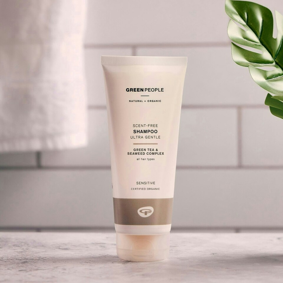image 1 of Green People Fragrance Free Shampoo - For Sensitive Scalps, Hypoallergenic - Green Tea & Seaweed - Silicone Free, Organic, Vegan - 200ml