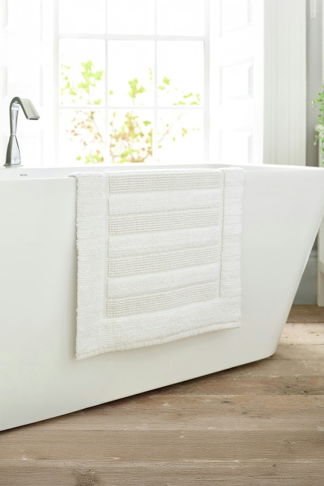image 1 of Bliss Pima 100% Cotton Bath Mat 50x80cm – Ultra-Soft 1600GSM Luxury Bathroom Rug | Grey | Carbon | 50 x 80cm1