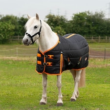 Gallop Equestrian Ponie 100 Stable Rug Black | Size: 4ft 0
Colour: Black