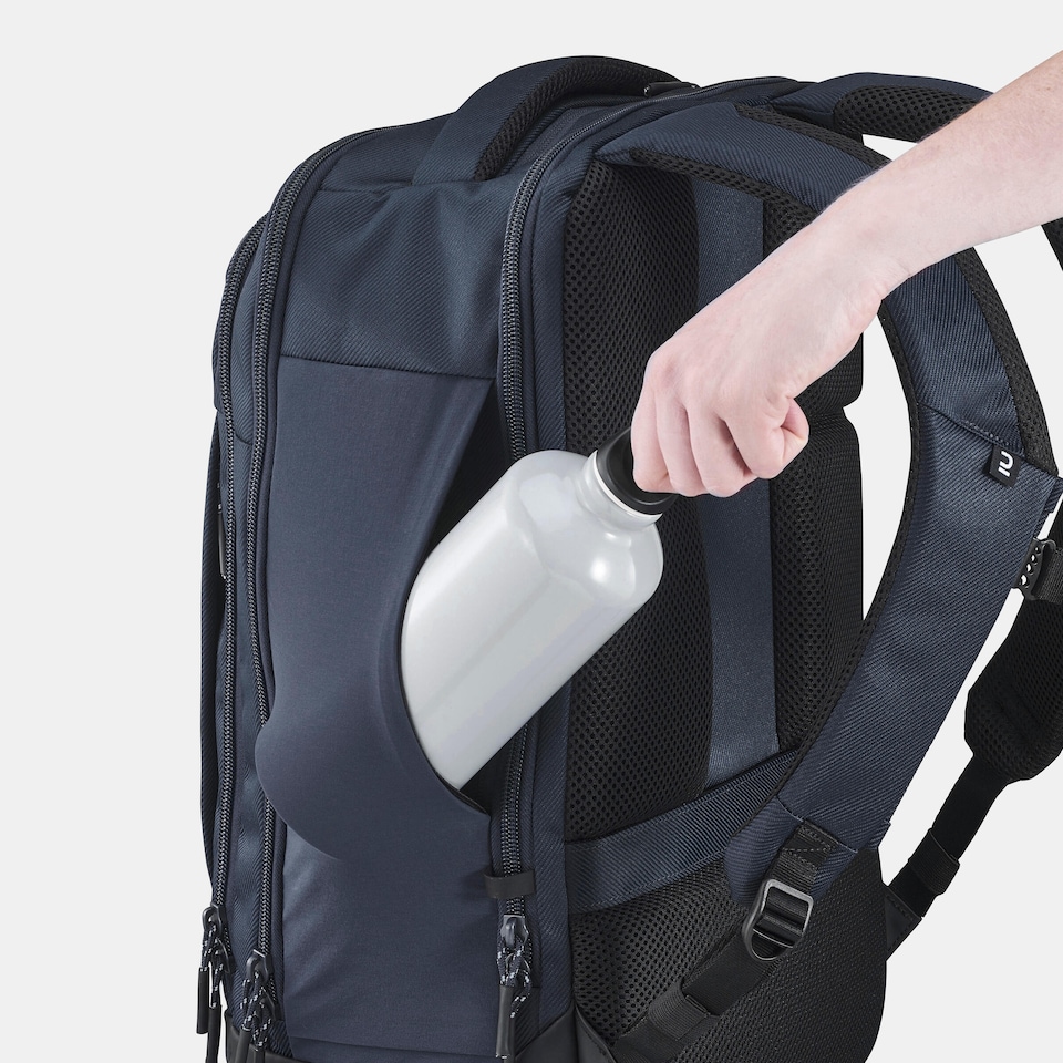 image 1 of Decathlon Multi-pocket hiking backpack 23 L, Escape 500