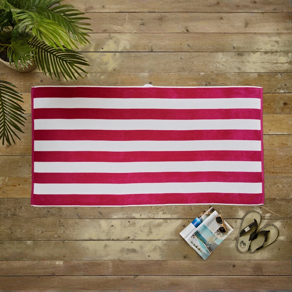 Deyongs Cabana Bay Beach Towel Fuschsia Pink