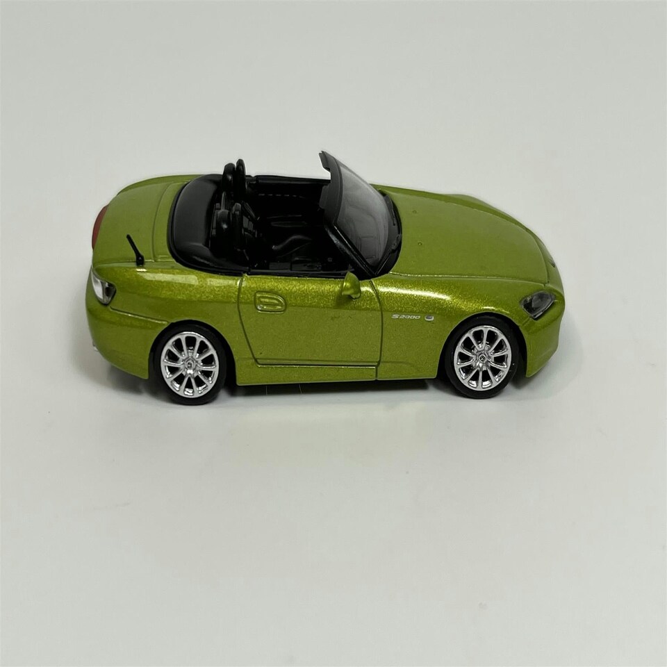 image 1 of Honda S2000 AP2 Lime Green Metallic LHD 1:64 Scale Mini GT MGT00396L