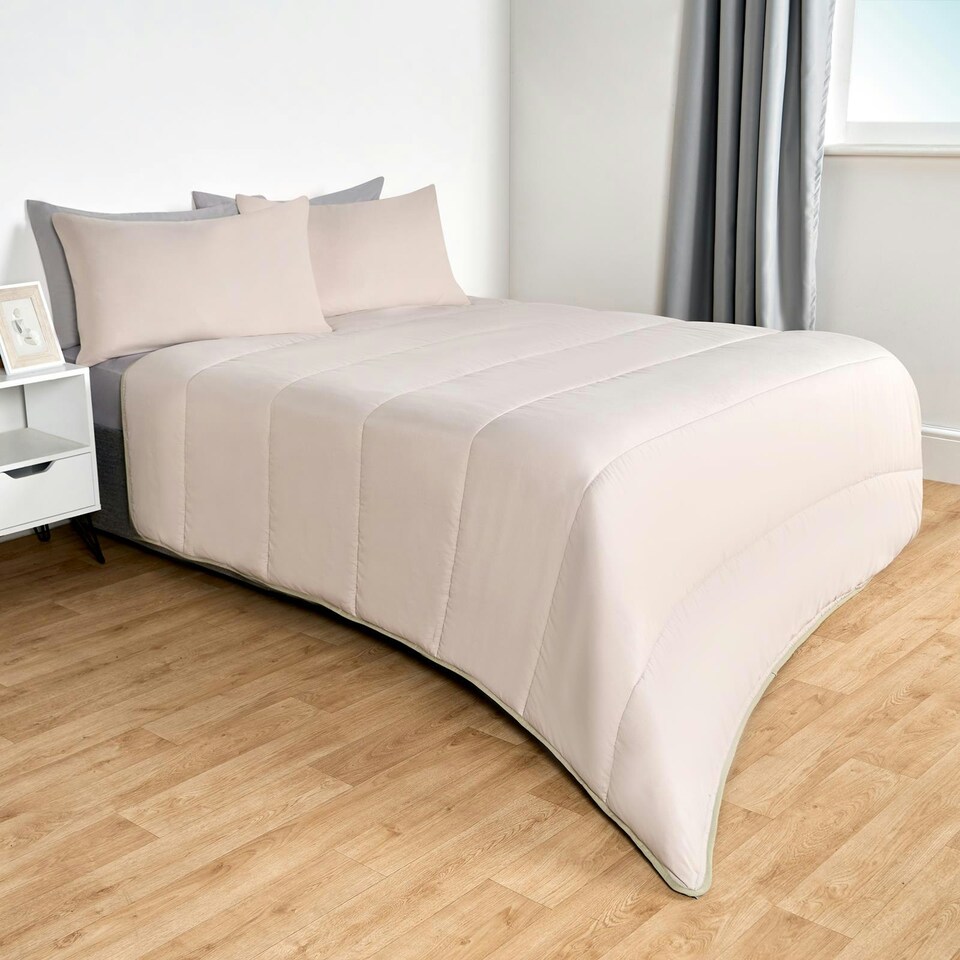 image 1 of OHS Coverless Reversible 10.5 Tog Duvet And Pillowcase Bedding Set, King - Sage/Natural Multi | Sage Green and Natural | King