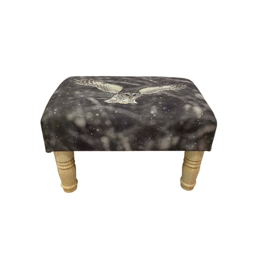 Minster Owl Footstool - Linen - L25 x W45 x H28 cm
