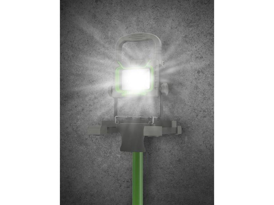 image 1 of Lighthouse 2000 Lumen Single Site Light 18W 240V