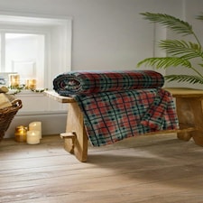 Hattie Check Cosy Throw – Red 140 x 180cm Soft Blanket | Grey | 1