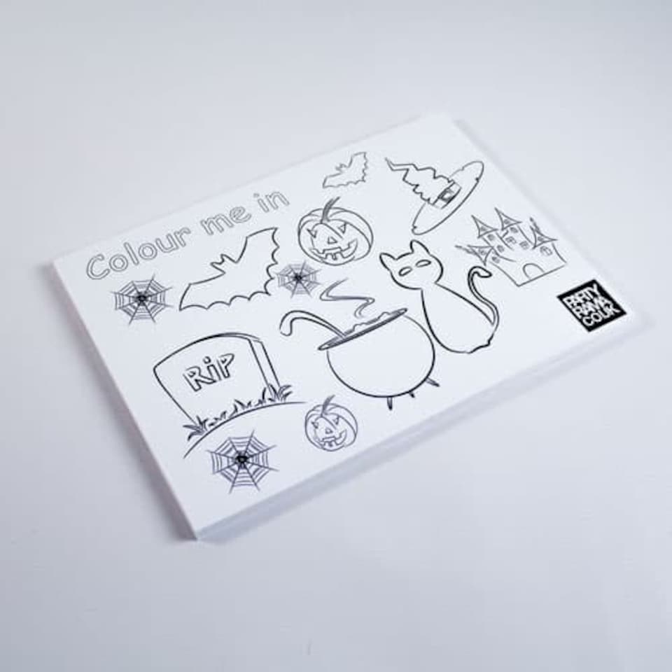 Halloween Themed A4 Colouring sheet
