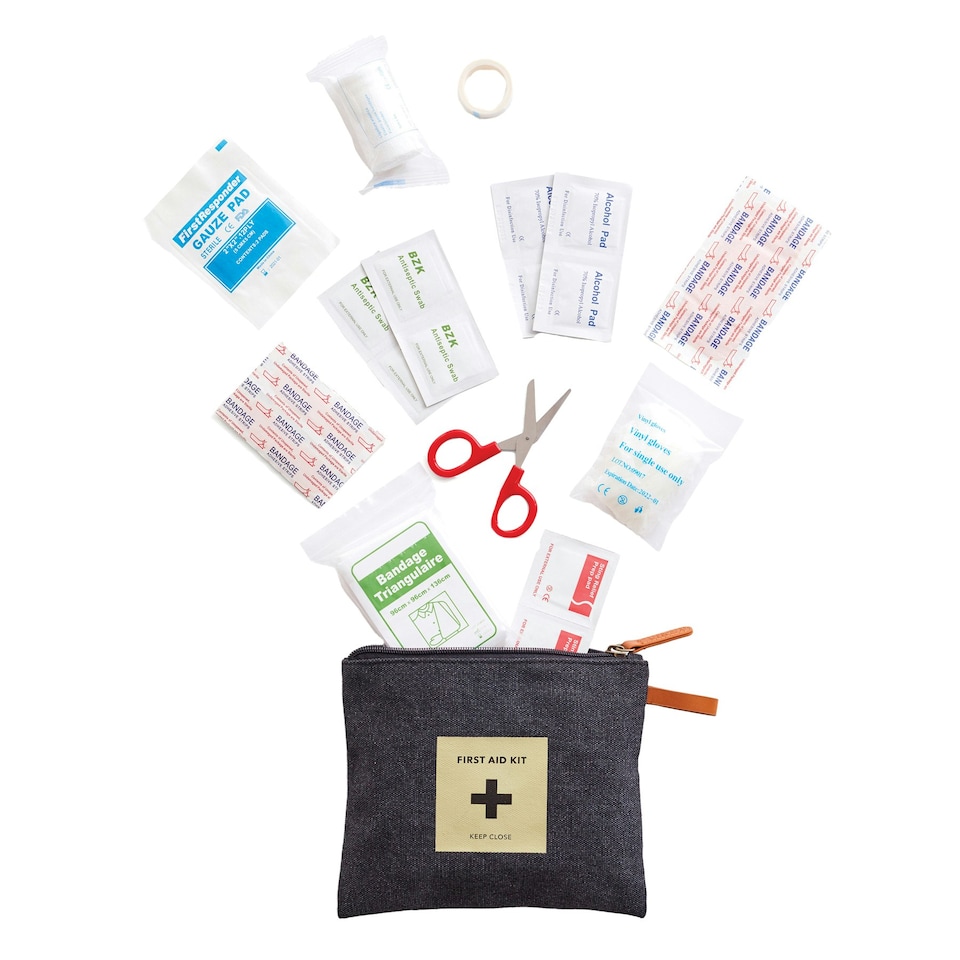 image 1 of Vinga Asado 2L First Aid Kit - Black - 2cm x 16cm x 12cm