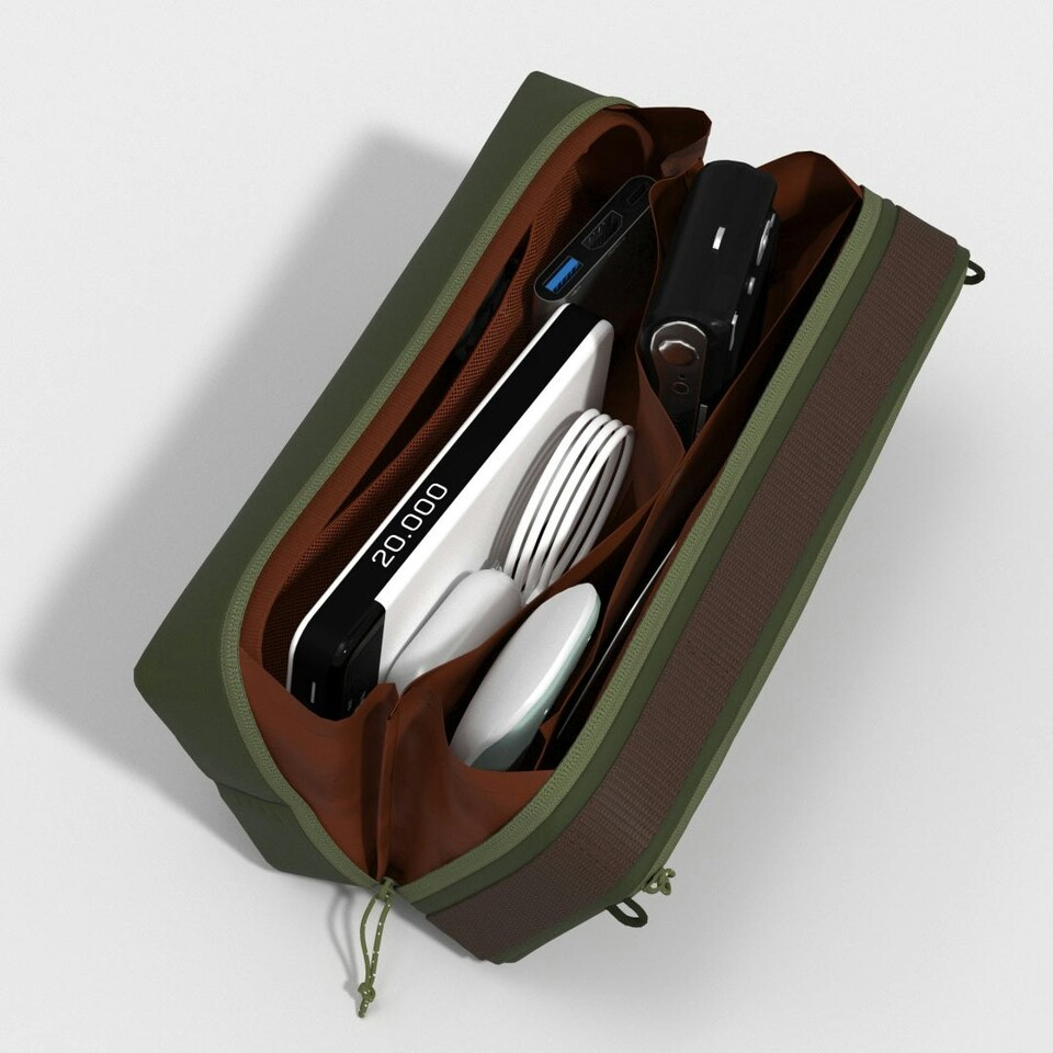image 1 of Tech Pouch - 2.5L - Norwegian Wood Brown