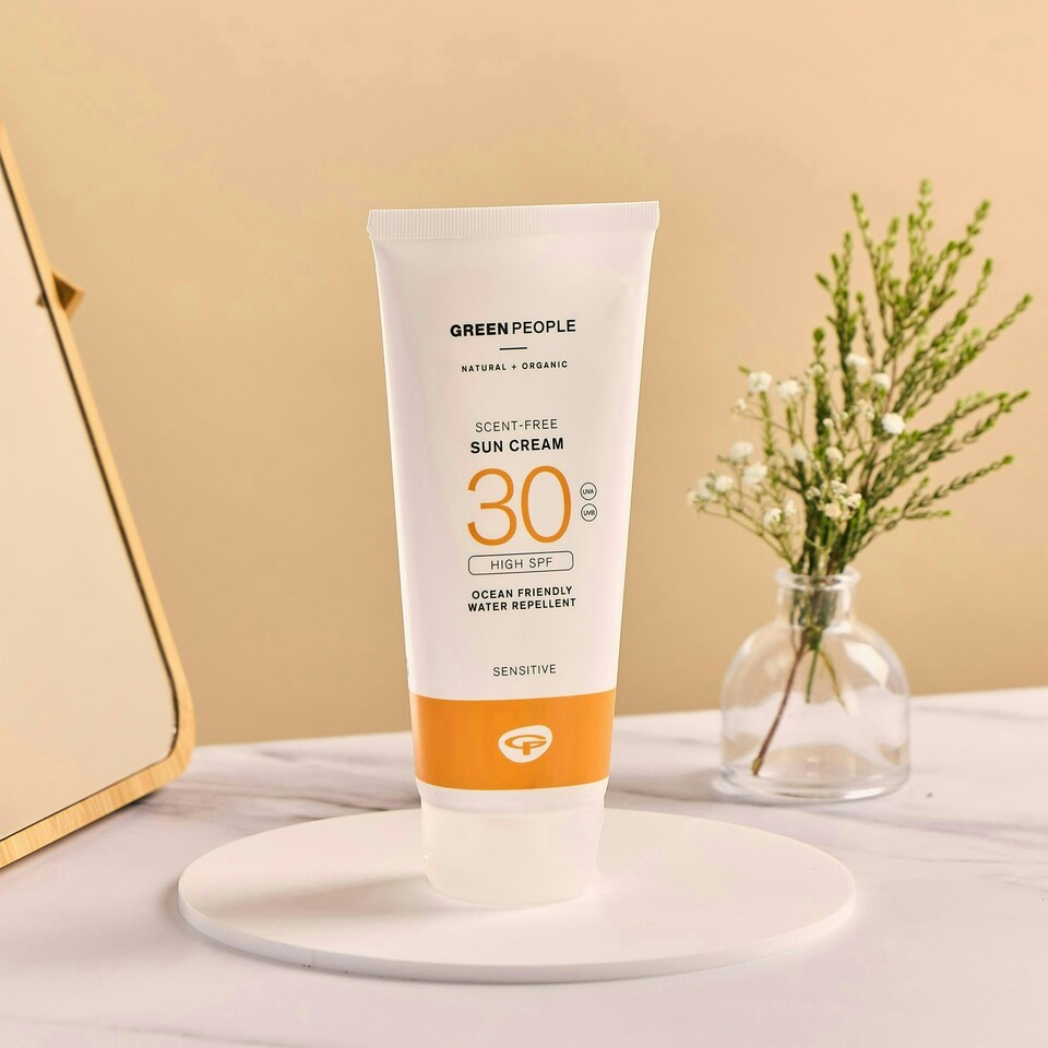image 1 of Green People Scent Free Sun Cream SPF30 - Natural Sunscreen for Face & Body - Suitable for Sensitive Skin - Non Comedogenic, Reef Safe, 200ml