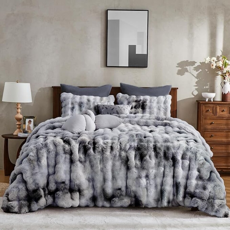 image 1 of Sweet Dreams Bubble Faux Rabbit Fur Duvet Cover and Pillowcase Set
