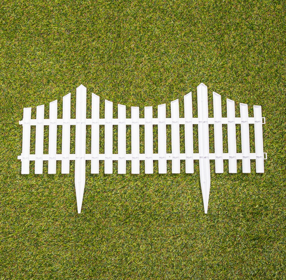 image 1 of 33cm 4 Piece Set White Wood Effect Picket Fence Garden Edging | White | White | 4