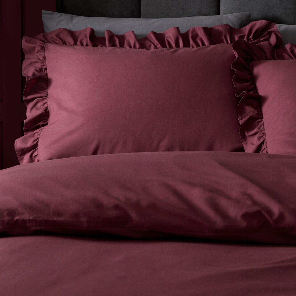 image 1 of Appletree Cassia Frill Duvet Cover Set Berry