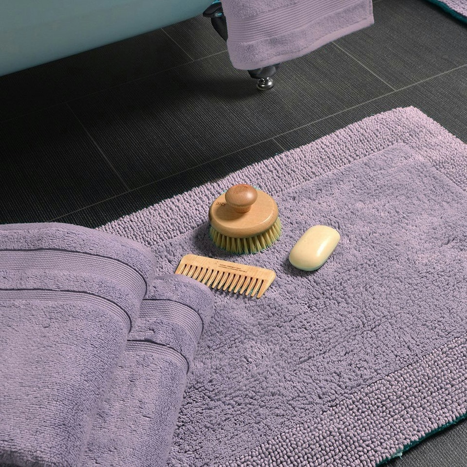 image 1 of Luxury Zero Twist Egyptian Cotton Bath Towels 70 x 120cm - Pack of 2 | Purple | Heather | Bath towel