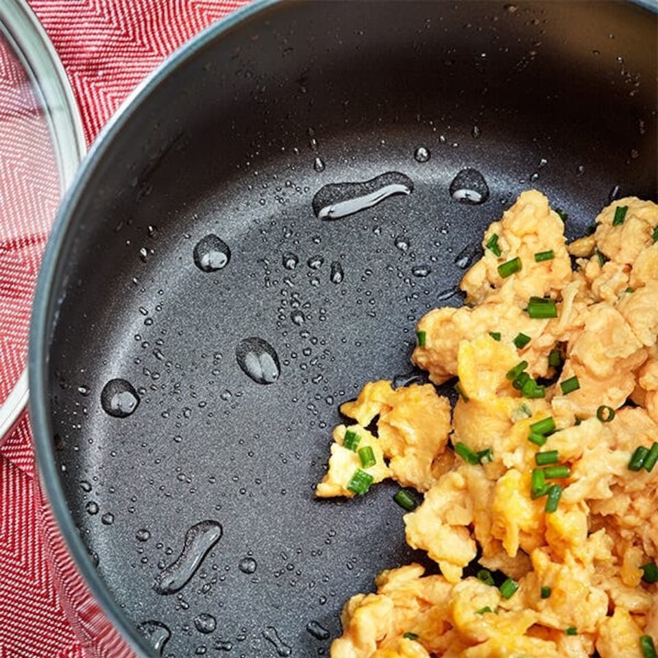 image 1 of Judge Vista Non-Stick 20cm Saucepan